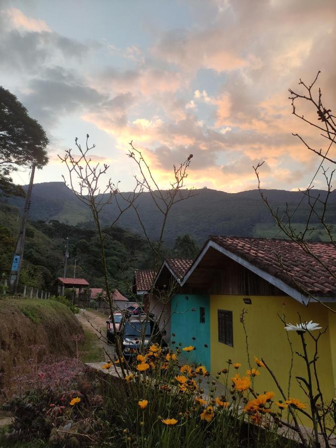 Pousada E Restaurante Alem Das Nuvens Hotell Guaratinguetá Eksteriør bilde